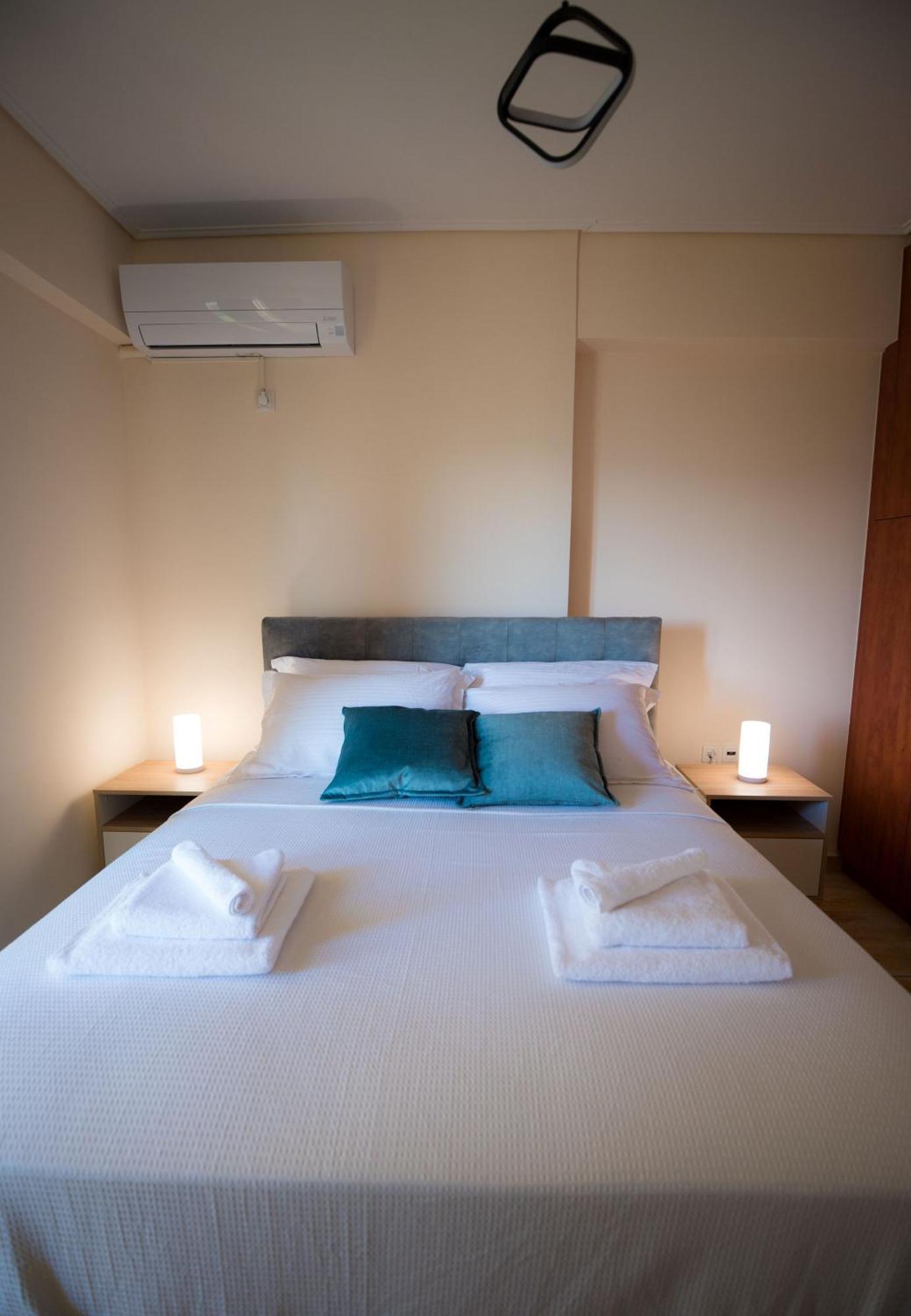 Athens & Acropolis View 7Th Floor Apartment Luaran gambar